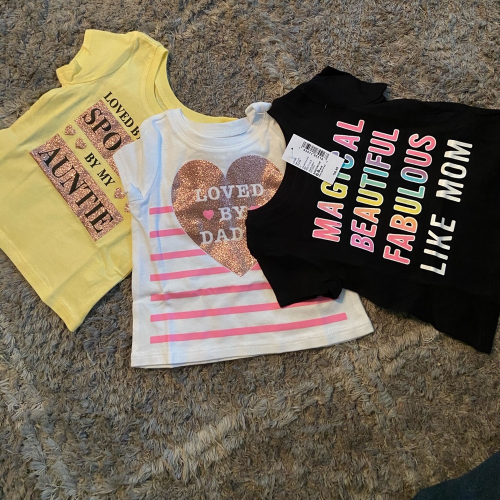 NWT🎉 Bundle of 3 baby girl t-shirts